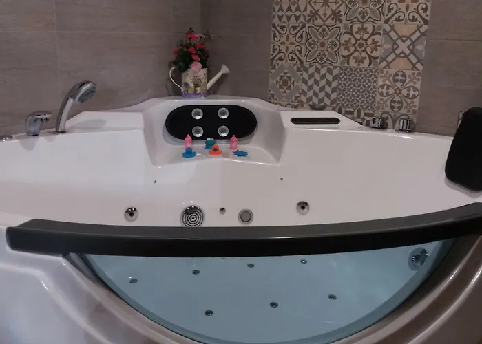 Lagar Ii Con Jacuzzi Hébergement de vacances Curiel de Duero